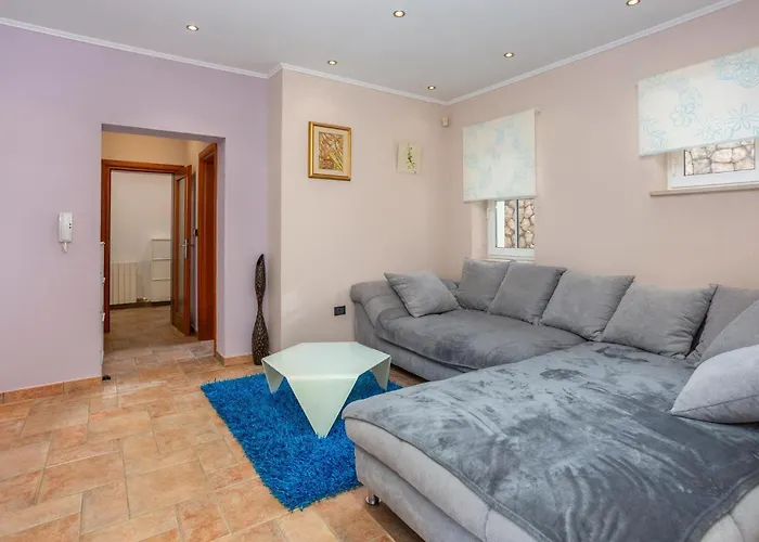 Beautiful In Apartamento *