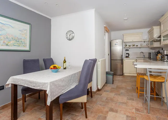 Apartament Beautiful In *